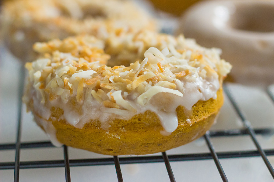 Thankfully, these baked vegan coconut pumpkin donuts allows a little sweet indulgence without the guilt.