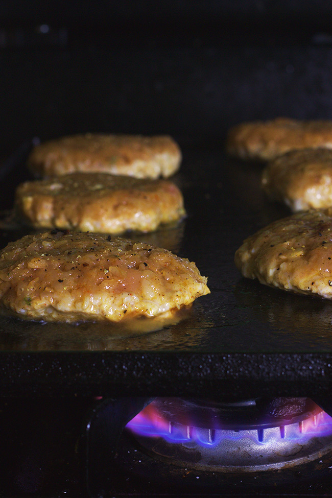 These easy country-style breakfast chicken sausage patties are savoy, juicy and jam-packed with herbs and spiced perfectly.