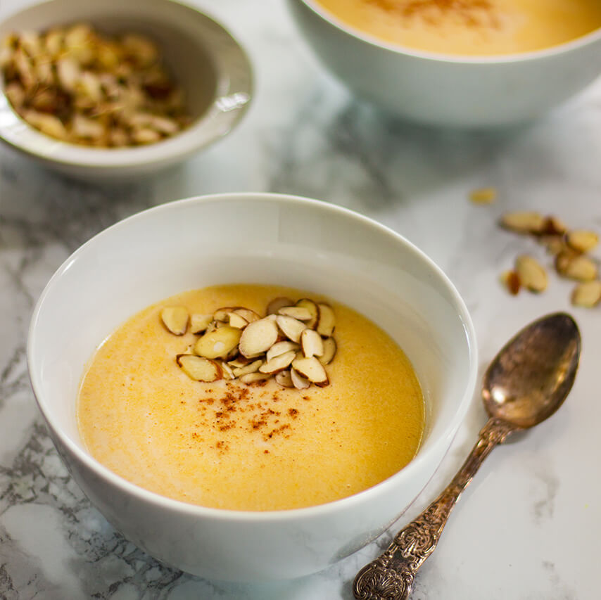 This sweet cornmeal porridge is perfect for breakfast. It has creamy cornmeal, crunchy almonds and is perfectly sweet. Make it today!